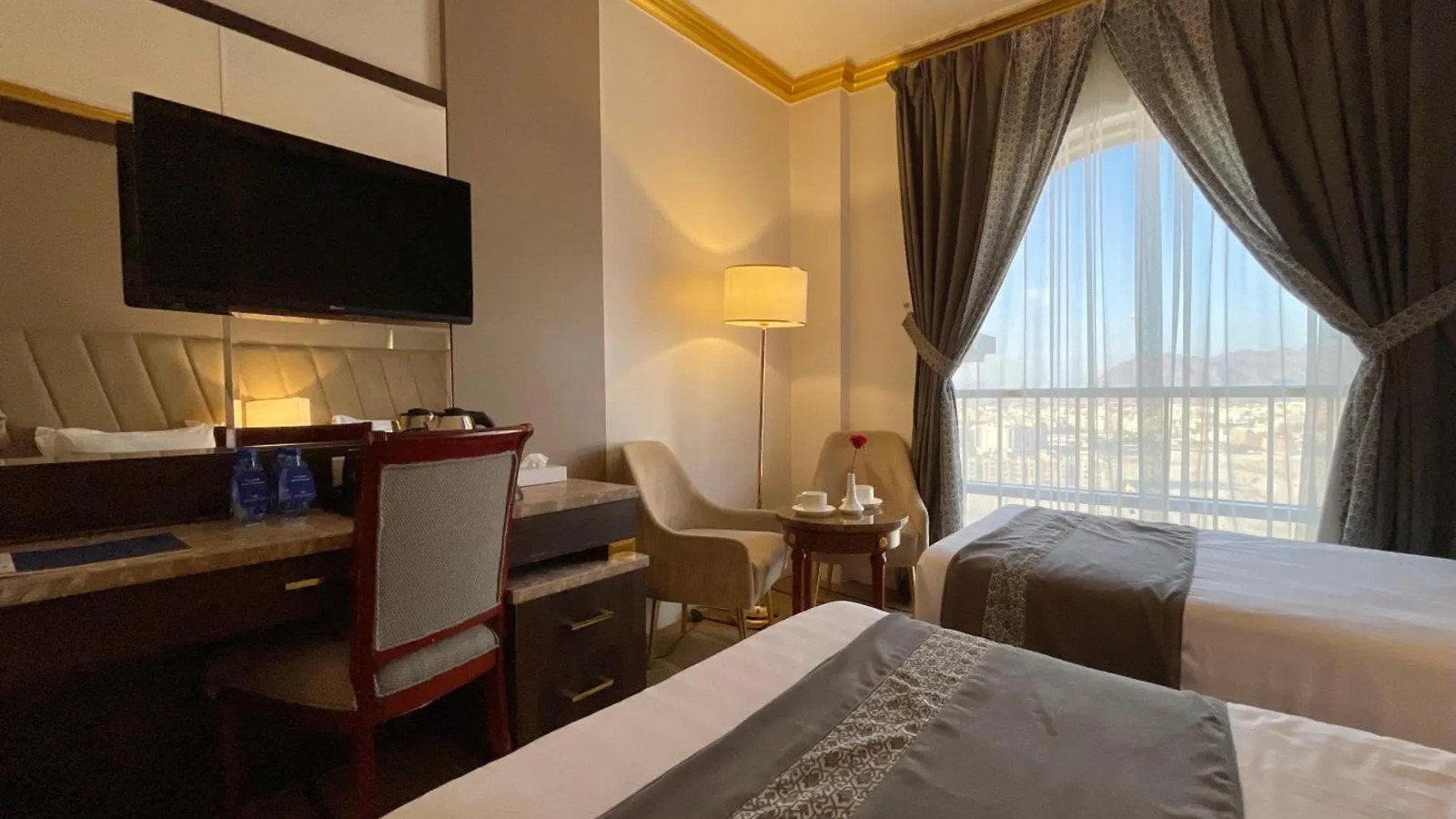 Odest-Hotel-Room